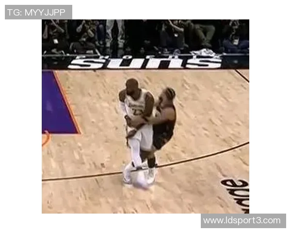 火药味十足詹姆斯与狄龙激烈对抗全场回顾三次技术犯规引发热议