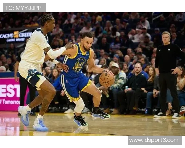 戴格诺特称赞卡森华莱士对库里的防守表现出色展现团队防守实力 戴格诺特称赞卡森华莱士对库里的防守表现出色展现团队防守实力