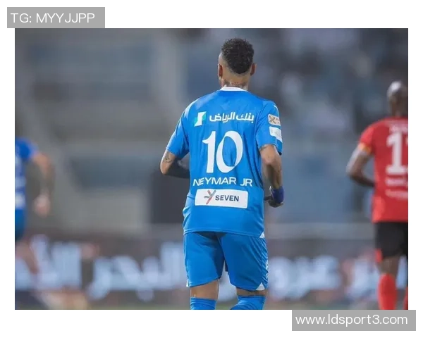 沙特联赛最新动态利雅得新月强势反超登顶胜利遭遇首败失去榜首位置 沙特联赛最新动态利雅得新月强势反超登顶胜利遭遇首败失去榜首位置