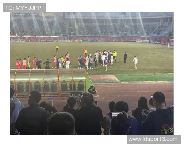 亚足联宣布曹永竞因恶劣行为被红牌罚停赛四场并罚款1500美元