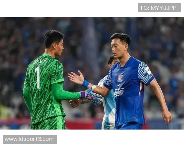 申花球员身价波动分析蒋圣龙等7人上涨米内罗阿苏埃等14人下跌