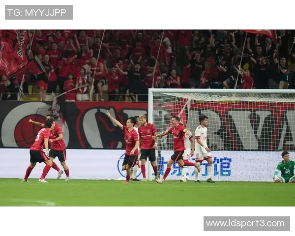 柏杨因红牌停赛将缺席明年亚冠精英附加赛引发关注