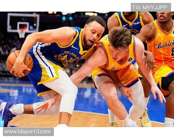 勇士首节仅得10分陷入20分落后困境最终拼尽全力险些逆转对手