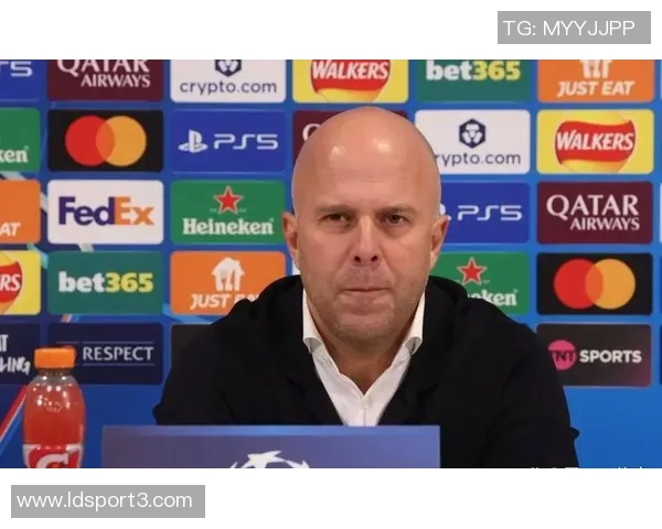 斯洛特认为踢得好看比冠军重要奥哈拉反驳称若无欧冠他应下课